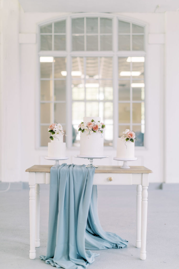 french blue wedding sweet table